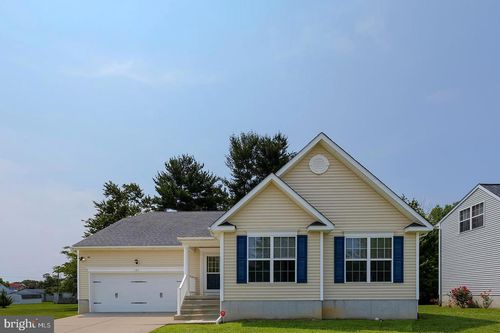101 Bur Oak Dr, SMYRNA, DE, 19977-1871 | Card Image