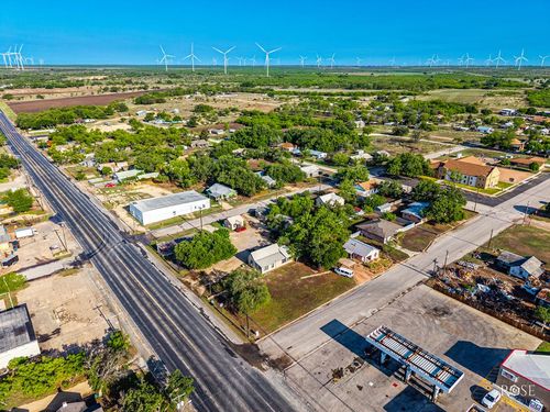604 W Broadway Ave, Eden, TX, 76837-1258 | Card Image
