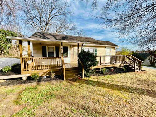 416 Wood Road, Taylors, SC, 29687 | Card Image