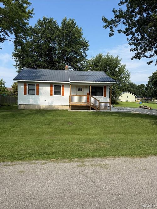 105 N Vienna Avenue, Belle, MO, 65013 | Card Image