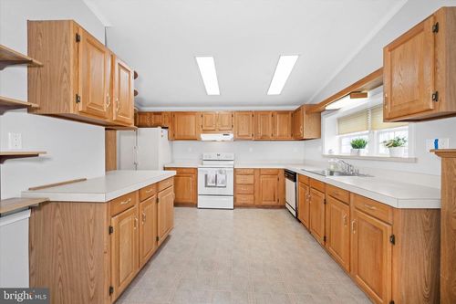 87 Joyce Dr, WILMINGTON, DE, 19808-4927 | Card Image