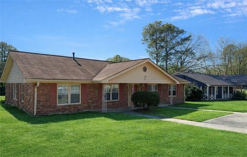 846 Wilson Cir Sw, Marietta, GA, 30064-3007 | Card Image