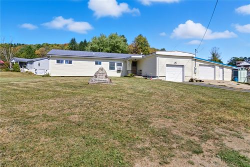 205 Martha St, Big Run, PA, 15715-1132 | Card Image