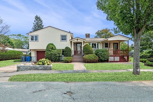 4 Butterworth Rd, Beverly, MA, 01915-1208 | Card Image