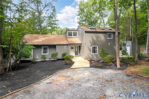 4200 Northwich Rd, Midlothian, VA, 23112-4930 | Card Image