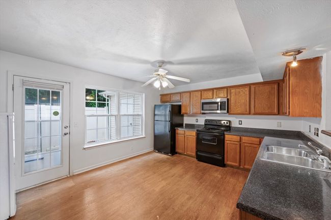 3220 Prater Ct, Townhouse with 2 bedrooms, 3 bathrooms and 2 parking in Murfreesboro TN | Image 12