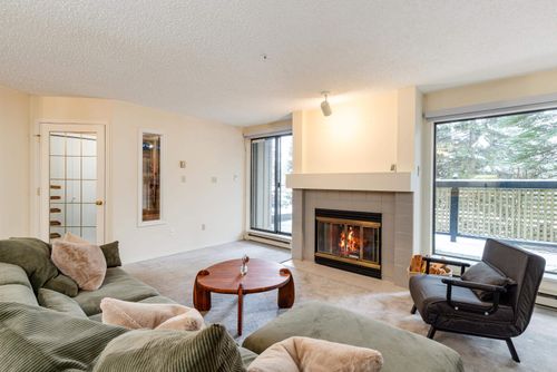 18-4725 Spearhead Dr, Whistler, BC, V8E1E6 | Card Image