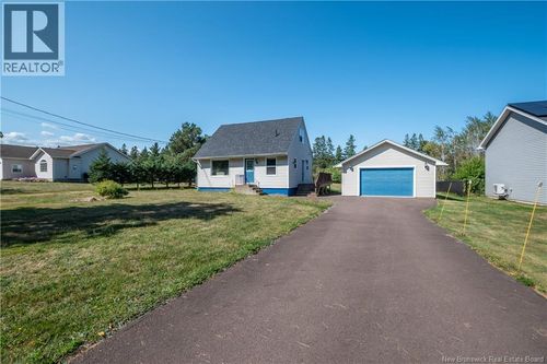 206 Cornwall Rd, Shediac, NB, E4P1P3 | Card Image