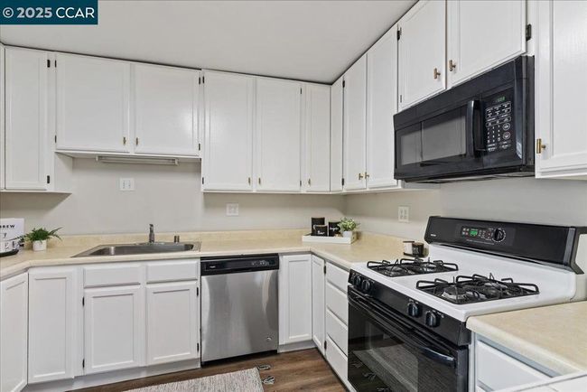 720 Jane Ct, House other with 4 bedrooms, 1 bathrooms and null parking in Martinez CA | Image 9