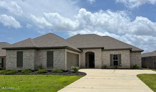 201 Chartleigh Cir, Canton, MS, 39046-1230 | Card Image