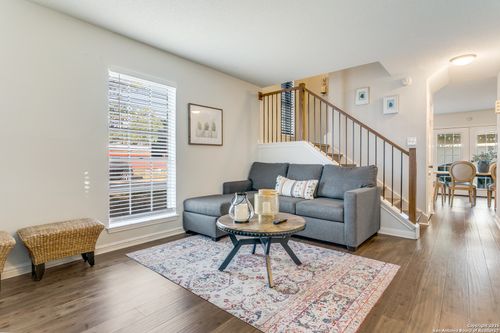 bldg-j-701 Strings Dr, San Antonio, TX, 78216-3051 | Card Image