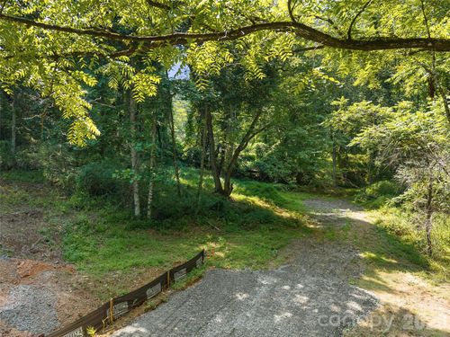 3-1110 Probart St, Brevard, NC, 28712-7695 | Card Image