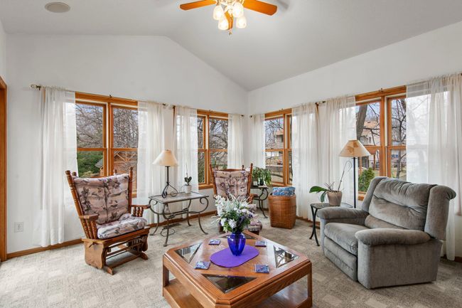 Abundant light in Sunroom | Image 7