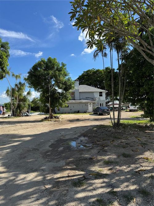 19100 Sw 304th St, Homestead, FL, 33030-3744 | Card Image