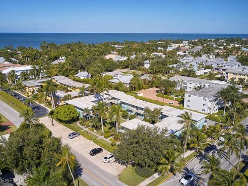 271-271 8th Ave S, NAPLES, FL, 34102-6840 | Card Image