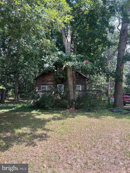 2736 London Ln, VINELAND, NJ, 08361-7525 | Card Image
