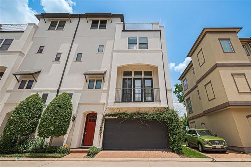 8816 Lakeshore Bend Dr, Houston, TX, 77080-6029 | Card Image