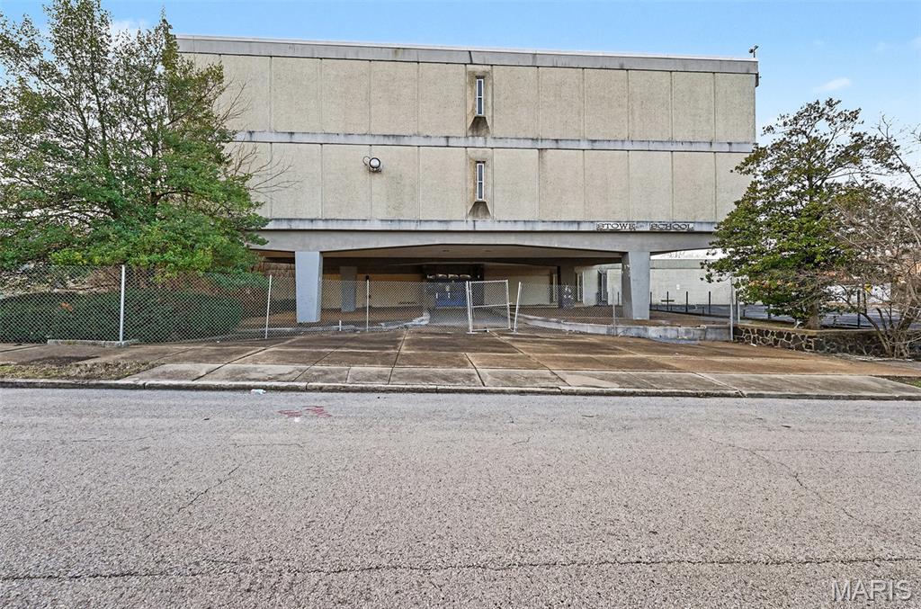 Commercial Sale in St Louis 3