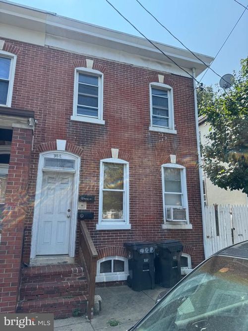 922 Maryland Ave, WILMINGTON, DE, 19805-4837 | Card Image
