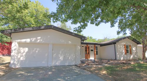 1646 Jackson St, Grand Prairie, TX, 75051-4312 | Card Image