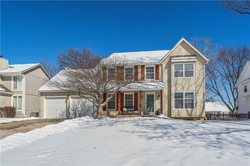 712 N Singletree Street, Olathe, KS, 66061 | Card Image