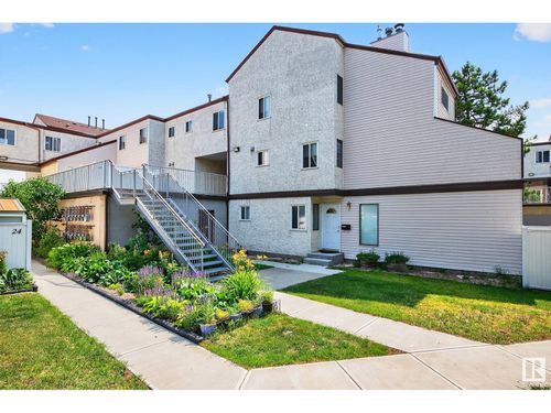 37 Lancaster Terr Nw, Edmonton, AB, T5X5S3 | Card Image