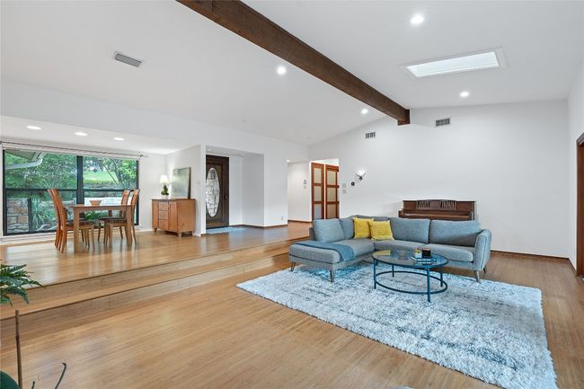 1909 Cypress Pt E, House other with 4 bedrooms, 3 bathrooms and 4 parking in Austin TX | Image 8