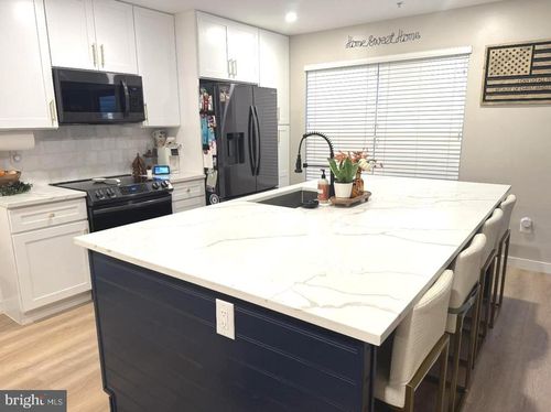 243 Seneca Ter, PASADENA, MD, 21122-3858 | Card Image