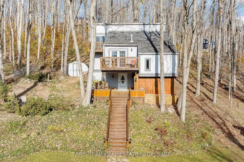 13 Cayuga Crt, Coldwater, ON, L0K1E0 | Card Image