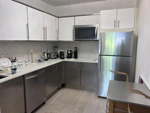 109-700 16th St, Miami Beach, FL, 33139-2871 | Card Image