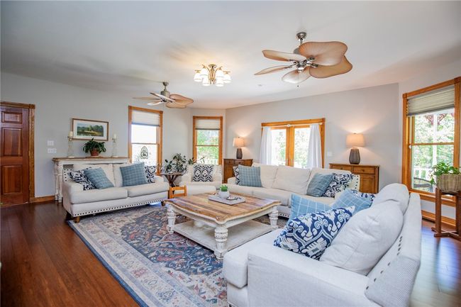 Warm and inviting space for casual conversations, a book or to simply relax. | Image 10