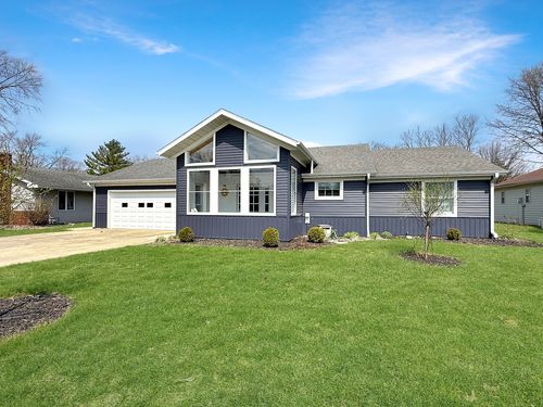 203 E Church St, Gifford, IL, 61847-5802 | Card Image