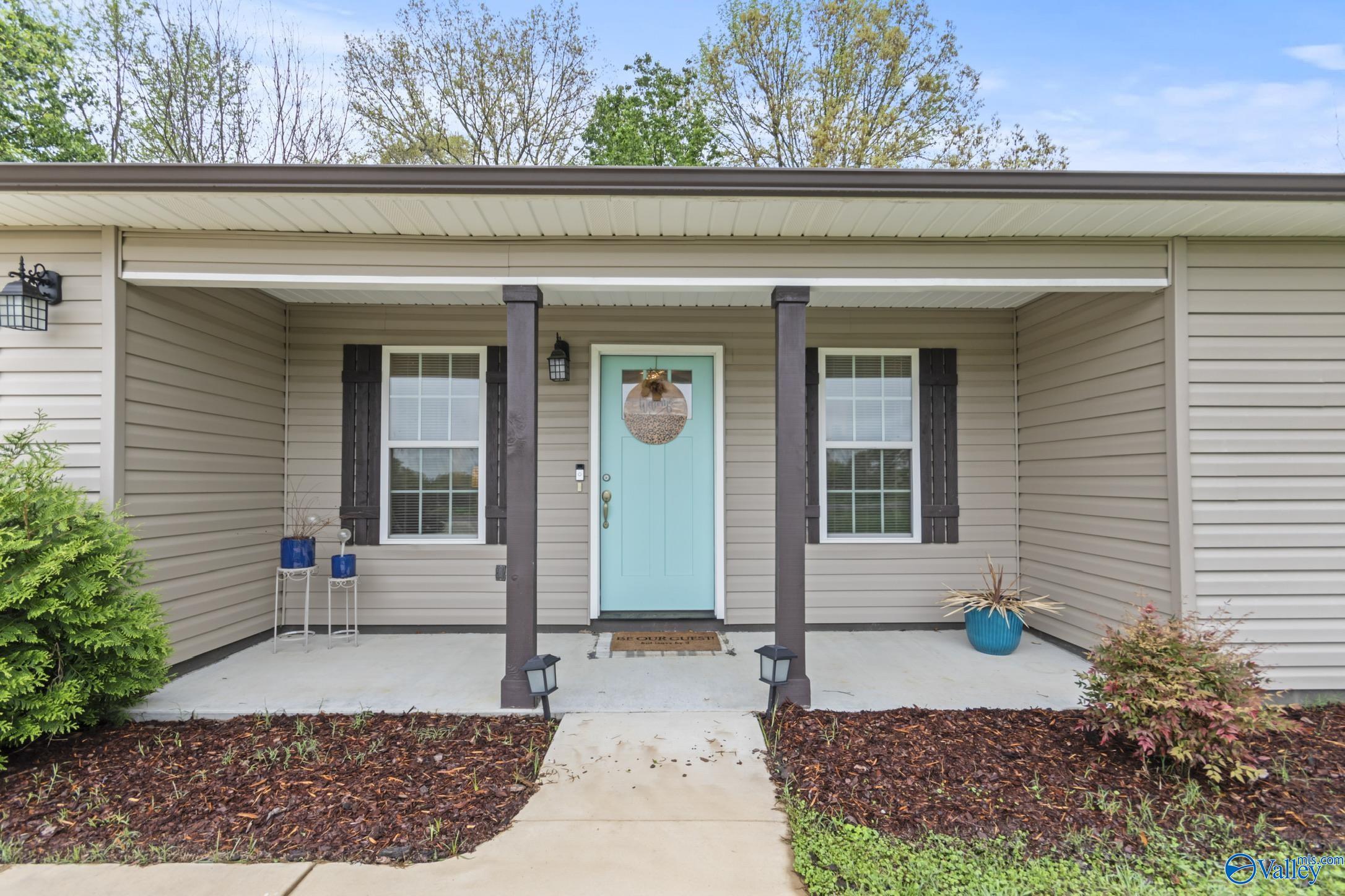 3559 County Road 1570, For Sale in Baileyton - Zoocasa