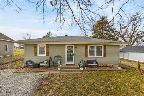 406 Park St, Lathrop, MO, 64465-9768 | Card Image