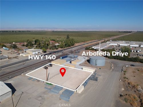 463 N Arboleda Dr, Merced, CA, 95341-9416 | Card Image