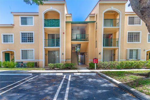 apt-208-1739 Village Blvd, West Palm Beach, FL, 33409-2068 | Card Image