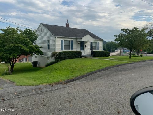 1944 Norway Street, Bristol, VA, 24201 | Card Image