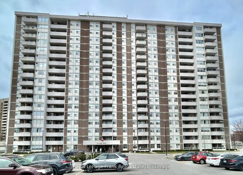 909-44 Falby Crt, Ajax, ON, L1S3L1 | Card Image