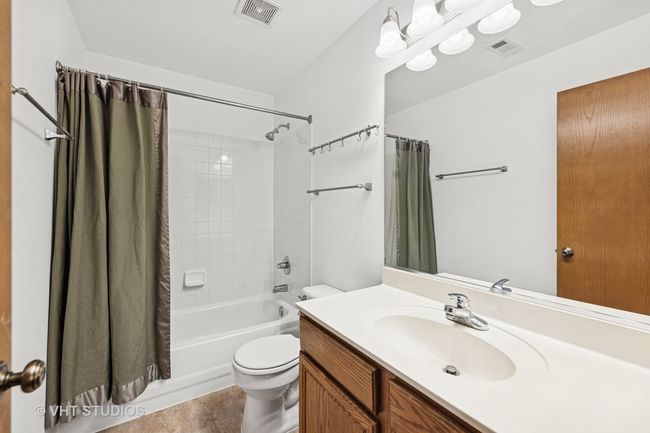 2664 Stuart Kaplan Dr, House other with 3 bedrooms, 3 bathrooms and 4 parking in Aurora IL | Image 20