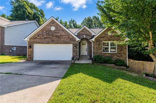 2902 Northaven Dr, Bentonville, AR, 72712-7523 | Card Image