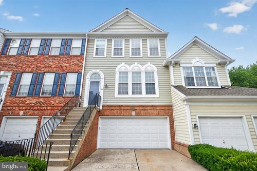 32 Charter Oak Ct, DOYLESTOWN, PA, 18901-2787 | Card Image