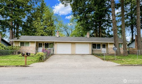 14108 Ne 13th St, Vancouver, WA, 98684-7923 | Card Image