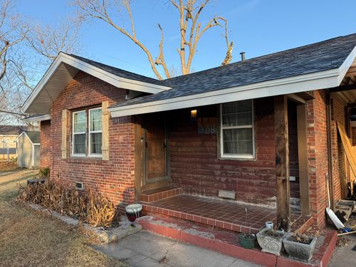 308 4th Ave Nw, Miami, OK, 74354-5727 | Card Image