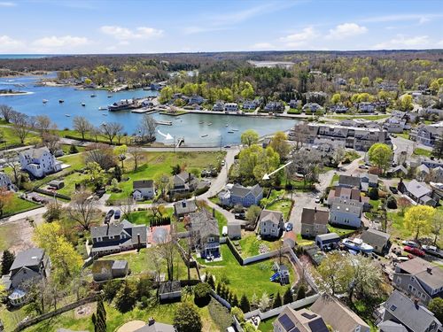 14 Stockbridge St, Cohasset, MA, 02025-1821 | Card Image