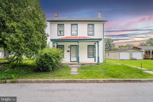614 W Front St, MARIETTA, PA, 17547-1203 | Card Image