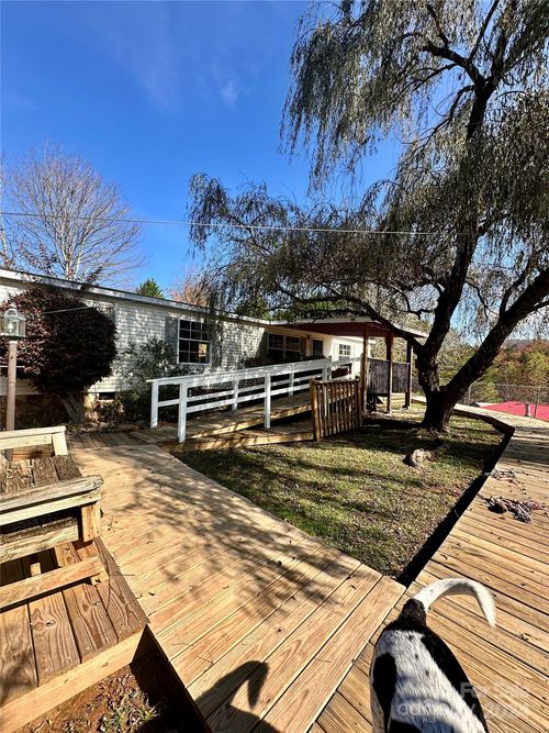 66 Scenic Dr, Bryson City, NC, 28713-5100 | Card Image