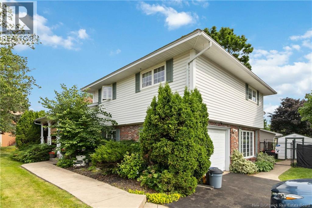 Residential in Riverview 2