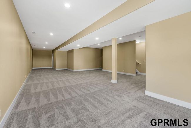 1325 Copper Mountain Dr, House other with 3 bedrooms, 3 bathrooms and 3 parking in Crescent IA | Image 37