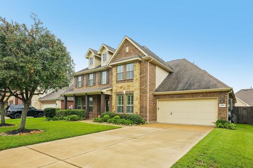 4220 Walnut Bend Dr, Friendswood, TX, 77546-1444 | Card Image