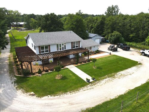 13226 S County Line Rd, Crown Point, IN, 46307 | Card Image
